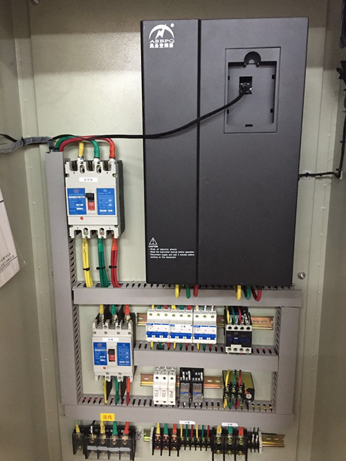 奥圣630kw变频器成功用于密炼机节能改造