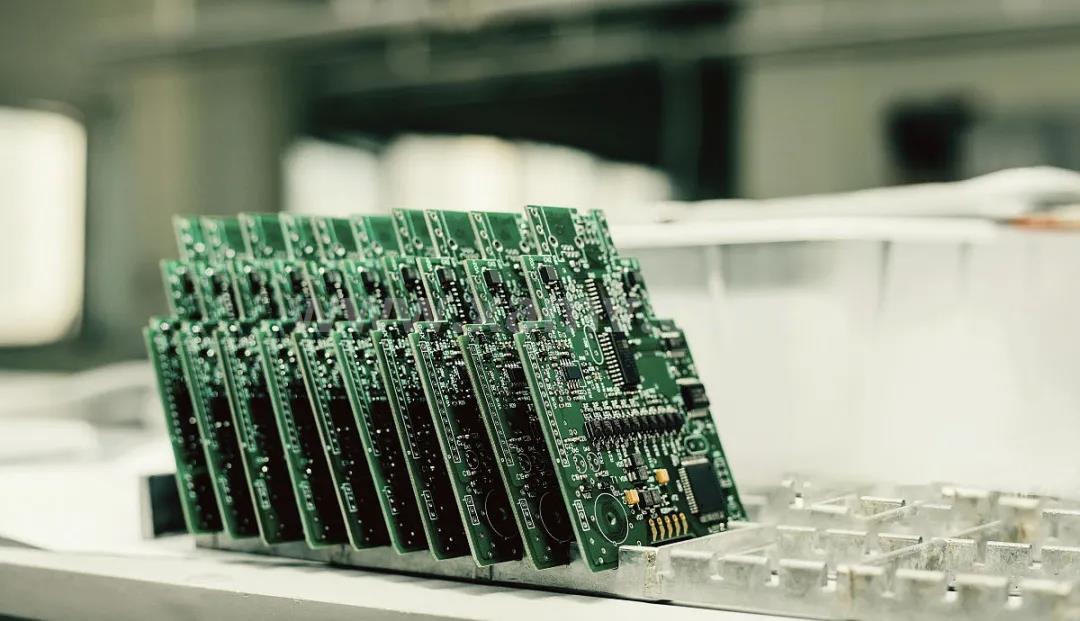 【维视智造】PCB/PCBA电子元器件（插件）视觉检测系统方案