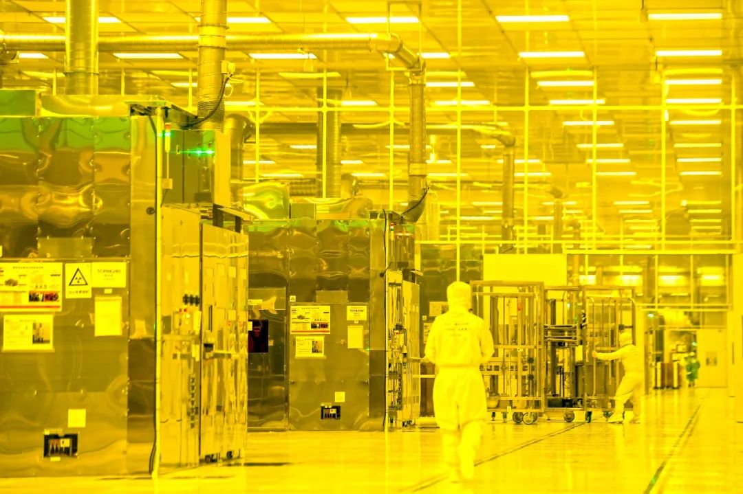 b77c-4d6bc128dc55bade306e6218ad74c4e5