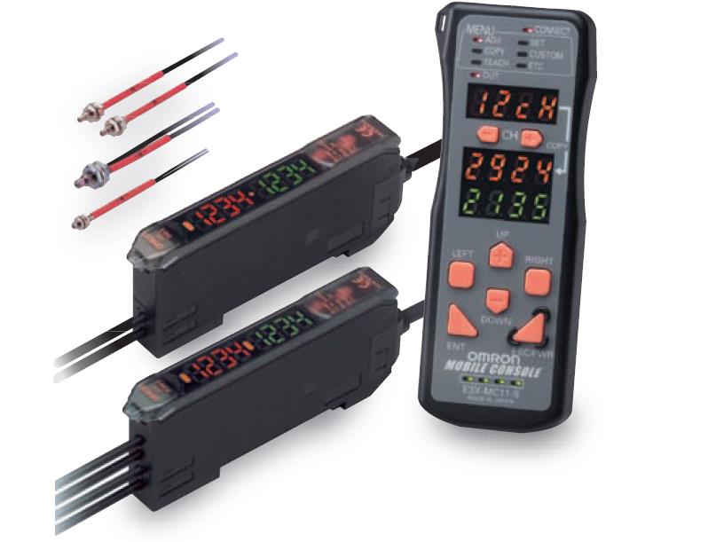 输出（控制/传送）点数：继电器输出（开1点+关1点）+电流1点
E3X-DA44V光纤放大器