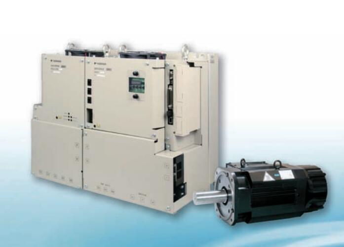 大容量伺服控制器SGDV-131J01B主要机械构造：法兰安装型、直轴端（带键槽与螺孔）
